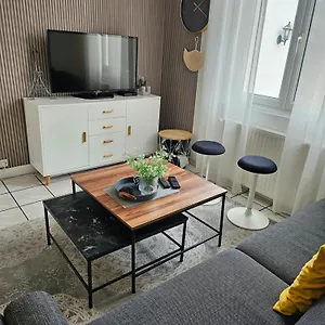 https://villa-zara.fr-paris.fr